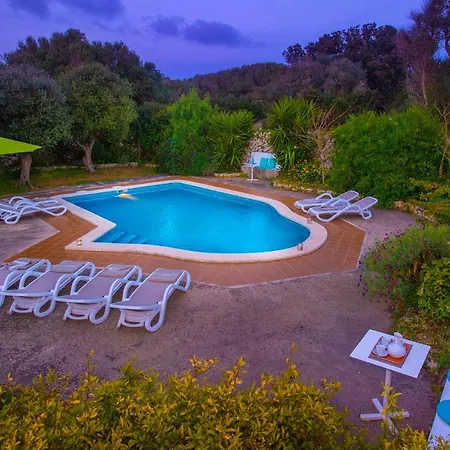 Sleeps 8 Pool Air Con Wifi * Sant Climent