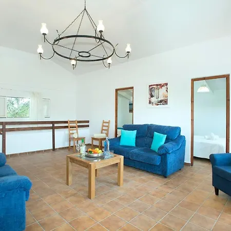 Sleeps 8 Pool Air Con Wifi Villa Sant Climent