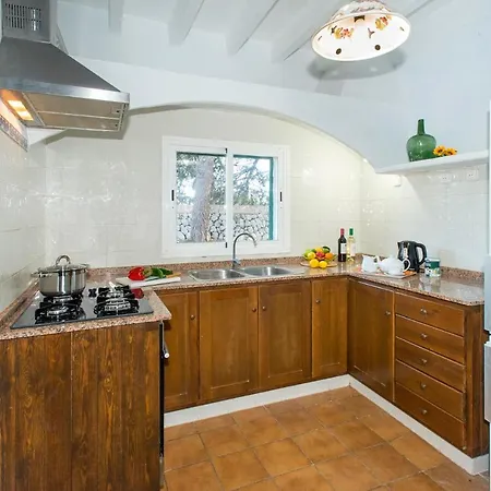 Sleeps 8 Pool Air Con Wifi Villa